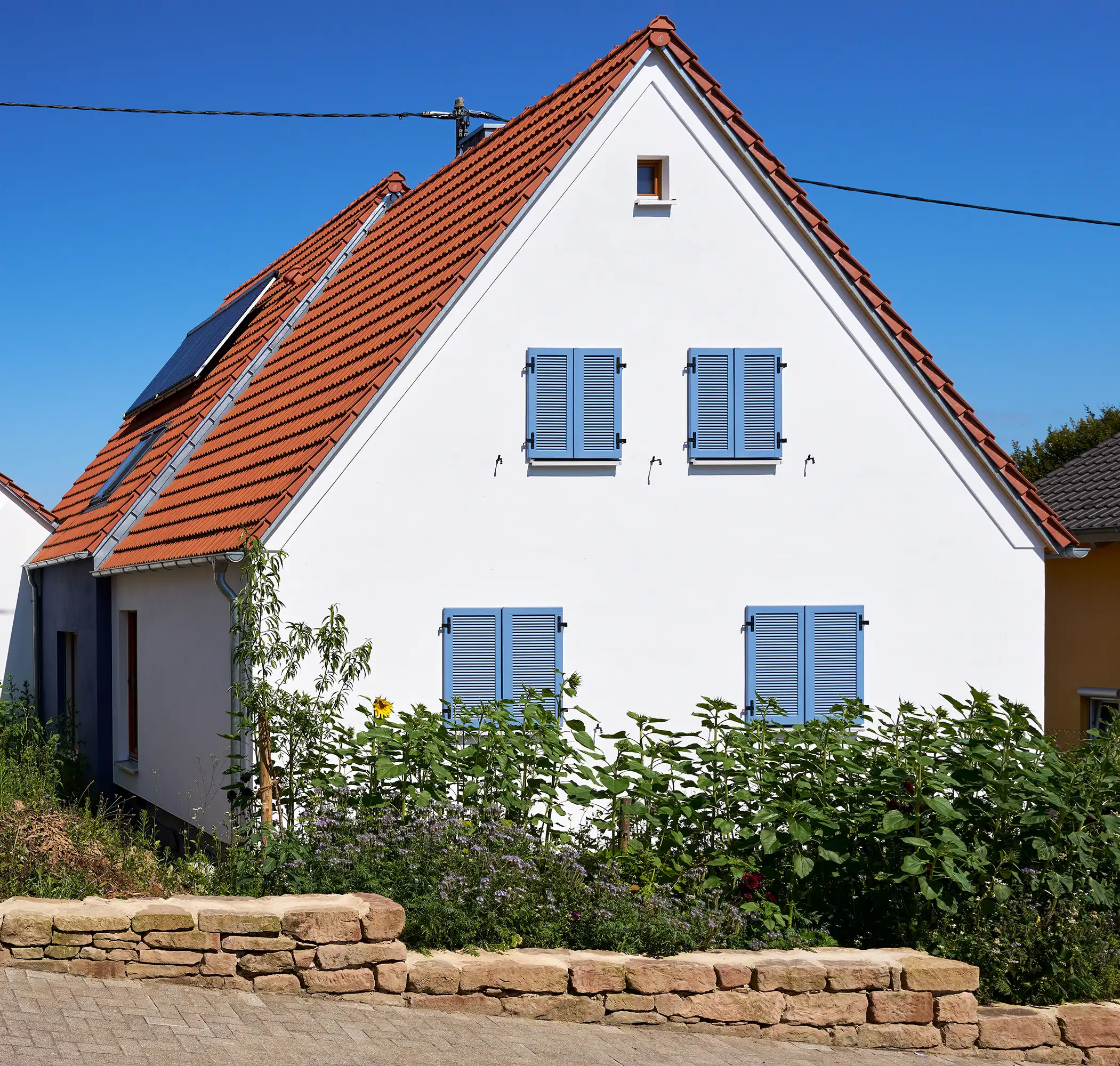 Sanierung mit Strohanbau